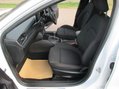 Ford Focus 1.0T EcoBoost ST-Line Euro 6 (s/s) 5dr 27