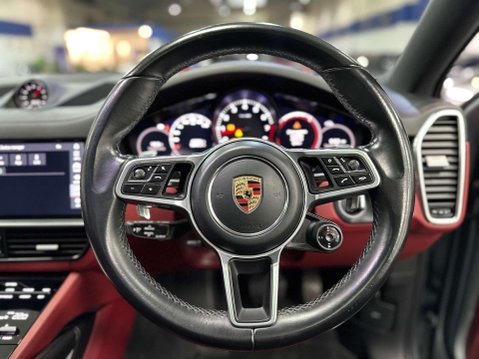 Porsche Cayenne 3.0T V6 Coupe 5dr Petrol TiptronicS 4WD Euro 6 (s/s) (340 ps) 33