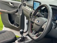 Ford Kuga ST-LINE X EDITION 31