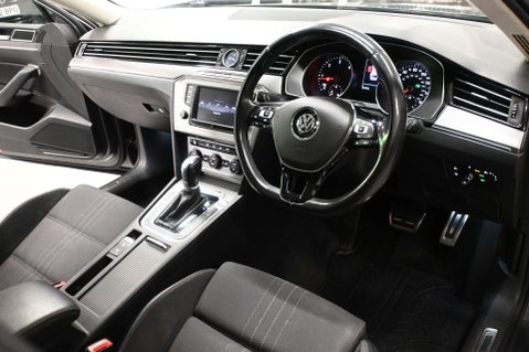 Volkswagen Passat 2.0 Passat Alltrack TDI BlueMotion Technology 4Motion Semi-Auto 4WD 5dr 6