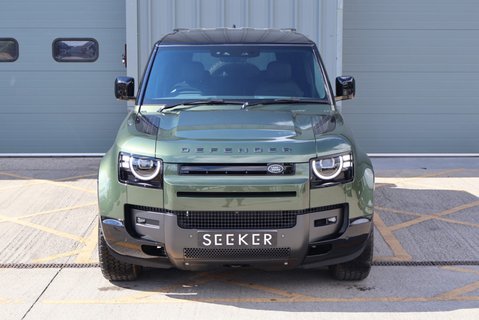 Land Rover Defender 110 2026 HARD TOP D350  HSE Octa wheels and a genuine rear seat conversion 9