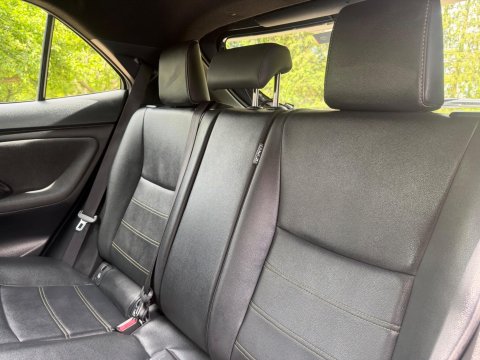 Toyota Yaris Cross 1.5 VVT-h Premiere Edition E-CVT Euro 6 (s/s) 5dr 18