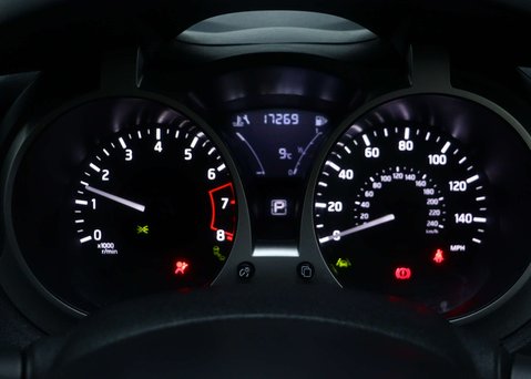 Nissan Juke 1.6 Tekna SUV 5dr Petrol XTRON Euro 6 (117 ps) 18