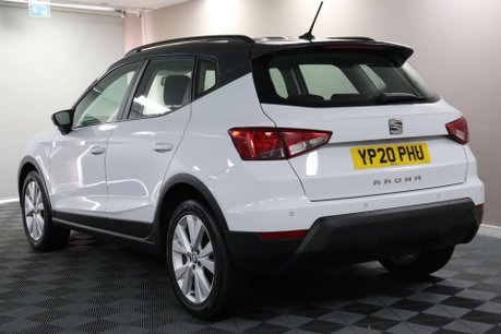 SEAT Arona TSI SE TECHNOLOGY 10