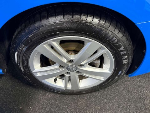 Volkswagen Polo MATCH 9