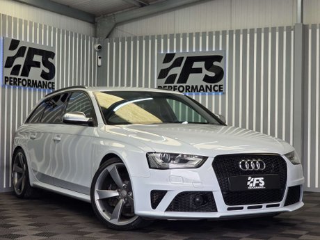 Audi RS4 4.2 FSI V8 Estate 5dr Petrol S Tronic quattro Euro 5 (450 ps) 1