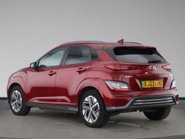 Hyundai KONA PREMIUM 2