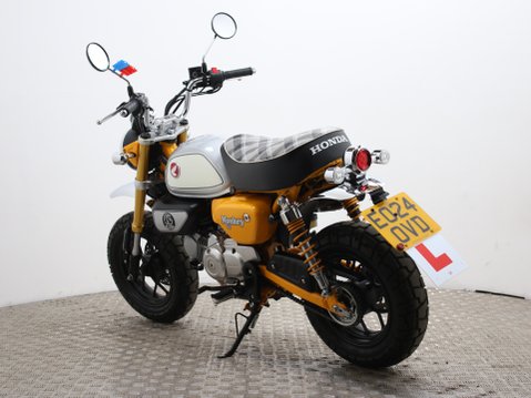 Honda Monkey Z125 MONKEY 9