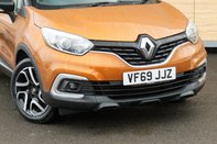 Renault Captur ICONIC TCE 10