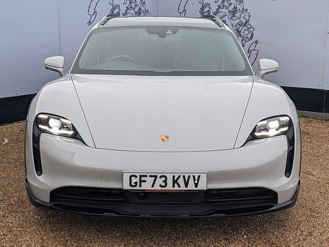 Porsche Taycan 4 CROSS TURISMO 2