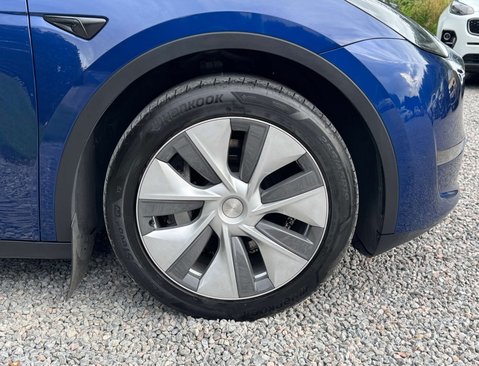 Tesla Model Y ModeL Y Long Range AWD 4WD 5dr 16