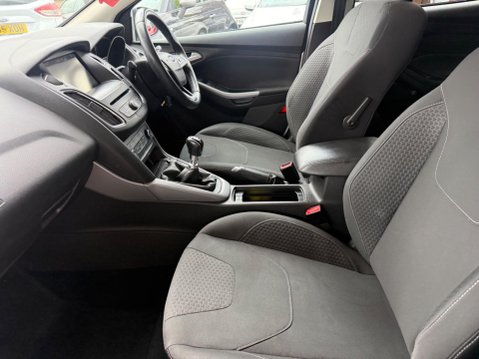 Ford Focus 1.5 TDCi Zetec Euro 6 (s/s) 5dr 31