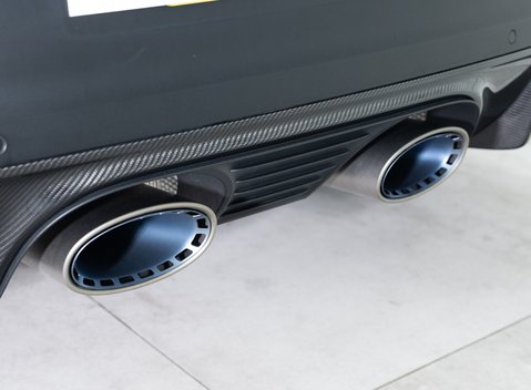 Porsche Cayenne Turbo GT 37