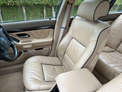 BMW 7 Series 4.4 740i 4dr 47
