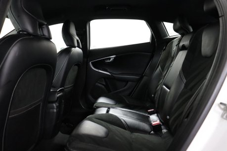 Volvo V40 D2 R-DESIGN NAV PLUS 40