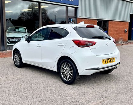 Mazda 2 1.5 Mazda2 Exclusive-Line MHEV 5dr 9