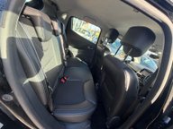 Renault Clio DYNAMIQUE S NAV DCI 12
