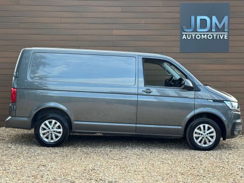 Volkswagen Transporter 2.0 Transporter T28 Highline TDI 3