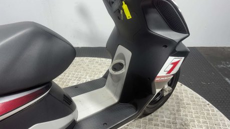 Piaggio NRG 2010 ONLY 6K LC REAR DISC 2 STROKE SPORT SCOOTER 2T NEW MOT 14