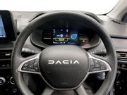 Dacia Jogger 1.6 Hybrid EXTREME MPV 5dr Petrol Hybrid Auto Euro 6 (s/s) (140 ps) 13
