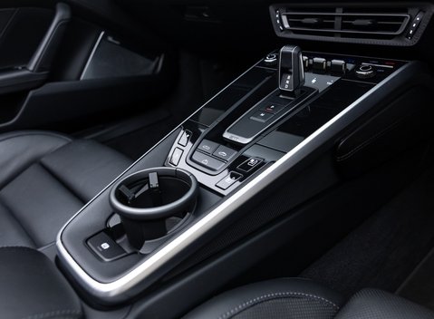 Porsche 911 Turbo S Cabriolet (992) 29