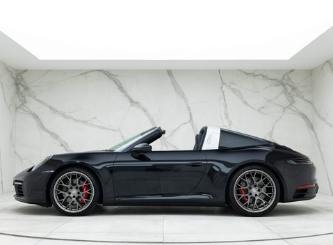 Porsche 911 Targa 4S (992) 4