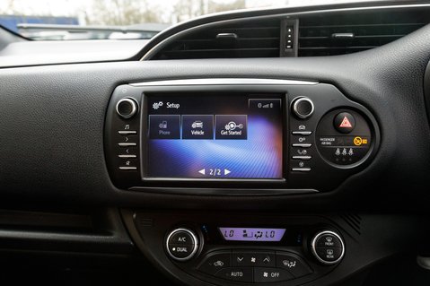 Toyota Yaris VVT-I EXCEL 26