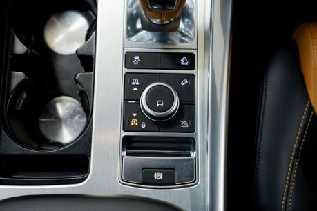 Land Rover Range Rover Sport 5.0 Range Rover Sport SVR S/C Auto 4WD 5dr 27