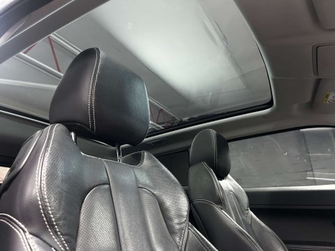 Land Rover Range Rover Evoque 2.2 Range Rover Evoque Dynamic SD4 Auto 4WD 3dr 35