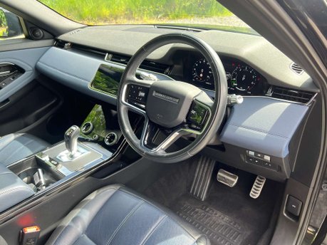Land Rover Range Rover Evoque 1.5 Range Rover Evoque R-Dynamic SE P300e Auto 4WD 5dr 17