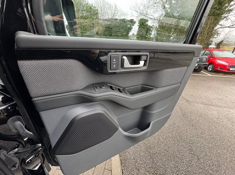 Ineos Grenadier 3.0P Utility Wagon Auto 4WD Euro 6 (s/s) 6dr 45