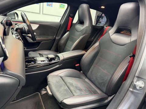 Mercedes-Benz A Class 2.0 A35 AMG (Premium Plus) Hatchback 5dr Petrol SpdS DCT 4MATIC Euro 6 (s/s 28