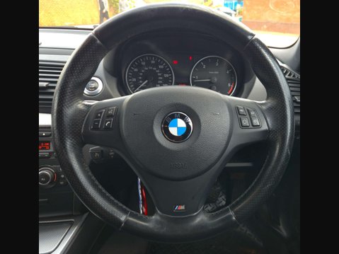 BMW 1 Series 2.0 118d M Sport Auto 5dr 23