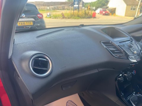Ford Fiesta 1.25 Zetec Euro 5 5dr 30