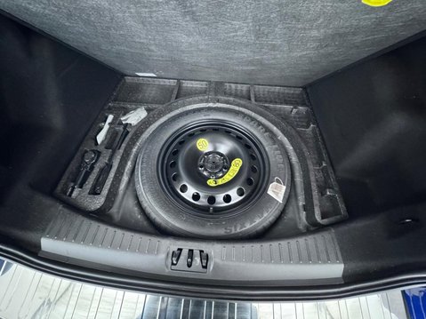 Ford Kuga 1.5 TDCi Titanium Euro 6 (s/s) 5dr 37