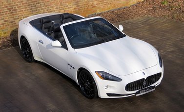 Maserati Grancabrio 3