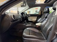 Audi RS3 2.5 TFSI Sportback 5dr Petrol S Tronic quattro Euro 6 (s/s) (Nav) (367 ps) 42