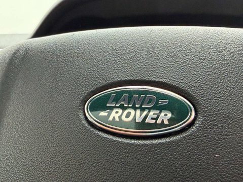 Land Rover Discovery Sport 2.0 Discovery Sport Black HSE TD4 Auto 4WD 5dr 62