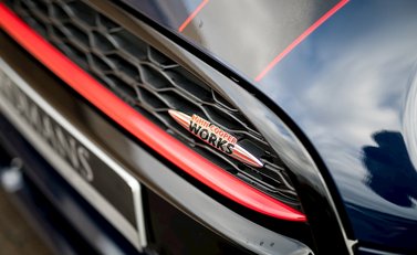 Mini Hatch John Cooper Works 32