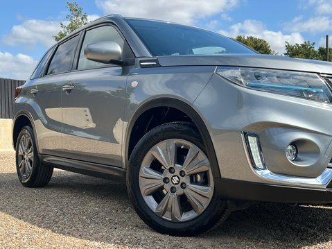 Suzuki Vitara SZ-T 16