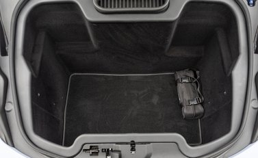 McLaren 675LT Spider 38