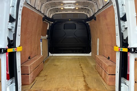 Ford Transit Custom 300 L2 H2 Trend 130 ps Panel Van - Air Con 13