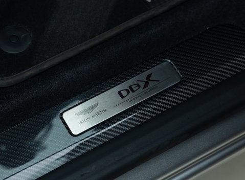Aston Martin DBX 707 28