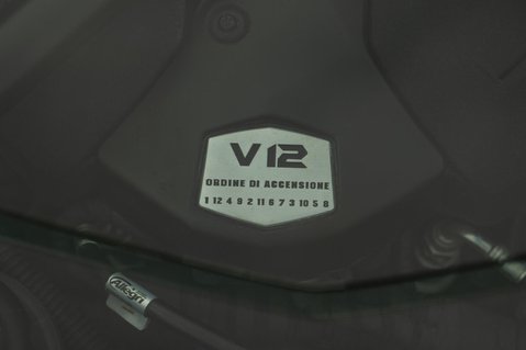 Lamborghini Aventador 6.5 V12 LP 740-4 S ISR 4WD Euro 6 2dr 34