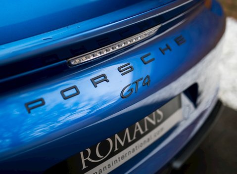 Porsche Cayman GT4 26