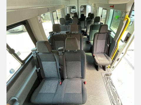 Ford Transit 2.2 TDCi 460 HDT L4 H3 4dr (18 seats) 36
