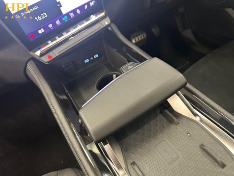Renault Rafale 1.2 E-TECH 22kWh techno esprit Alpine SUV 5dr Petrol Plug-in Hybrid Auto 4W 17