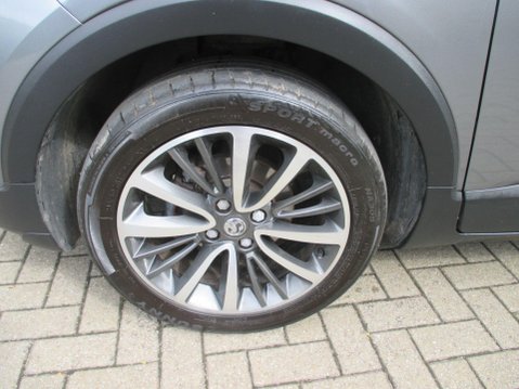 Vauxhall Crossland X 1.2 Elite Nav Euro 6 5dr 13