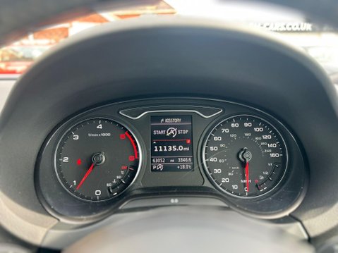 Audi A3 2.0 TDI S line Sportback S Tronic Euro 5 (s/s) 5dr 16
