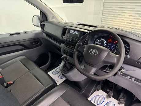 Toyota Proace 2.0 Proace Icon 34